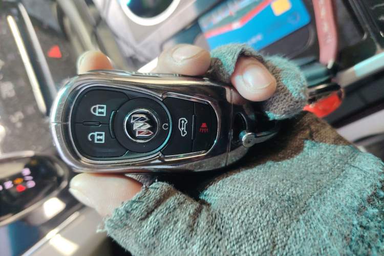 Used Buick GL8 2021 Land Cruiser Executive Class 652T Luxury Model