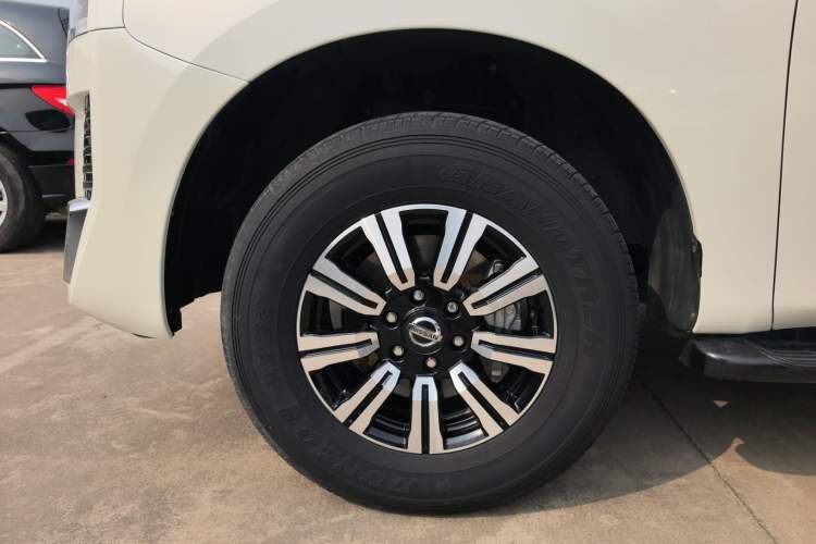 Used Nissan Patrol 2019 Y62 4.0L SE-T1 Middle East