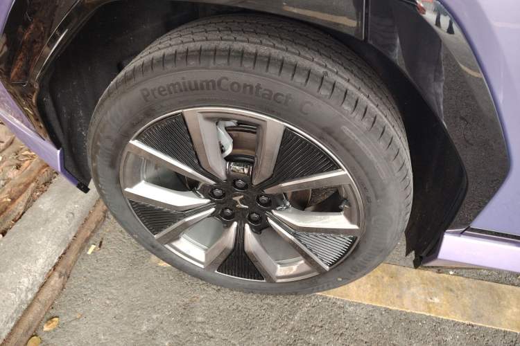 Used Honda P7 2025 Four-Wheel Drive Long-Range Max Right Rear Wheel Hub