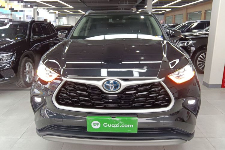 Used Toyota Highlander 2023 2.5L Smart Electric Hybrid Dual-Engine Four-Wheel Drive Prestige Version – 7 Seats
