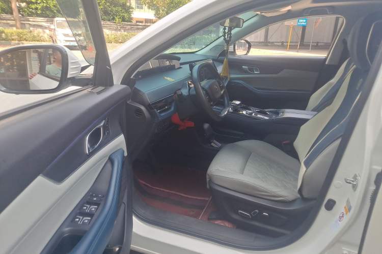 Used CHANGAN UNI-K iDD 2022 Blue Whale iDD 130km 1.5T Prestige Model Driver Seat