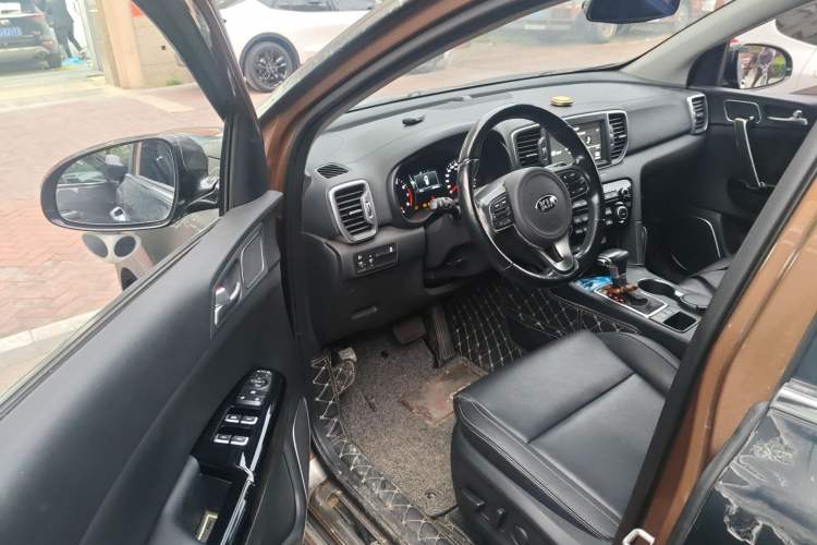 Used Kia KX5 2016 2.0L Automatic 2WD Premium Driver Seat