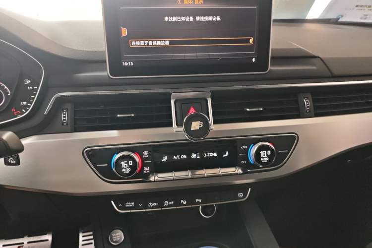 Used Audi A4L 2018 30th Anniversary Edition 40 TFSI Sport Edition Audio And AC Panel