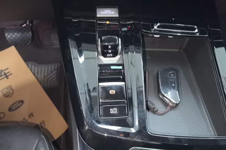 Used Volkswagen Talagon 2022 380TSI Four-Wheel Drive Luxury "Jiajing" Edition Pro 6 Seats Gear Lever