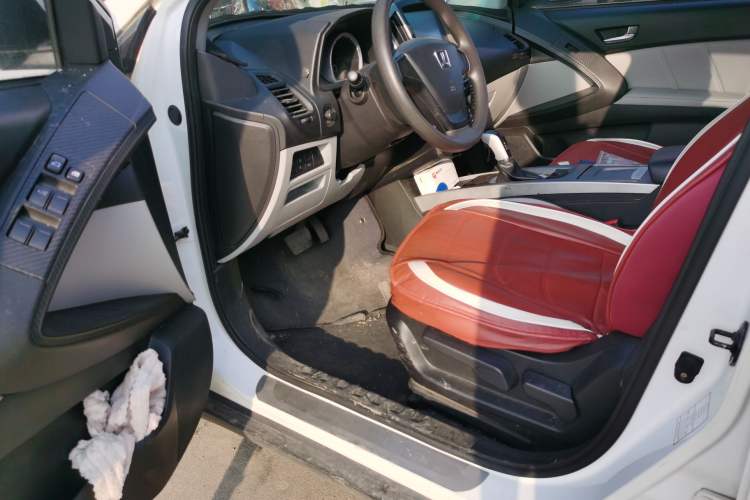 Used Luxgen U6 SUV 2014 1.8T Charm Version