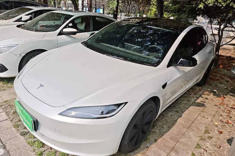 Used Tesla Model 3 2023 Rear-Wheel-Drive Version