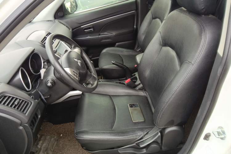 Used Mitsubishi ASX 2013 1.6L Manual Two-Wheel Drive Standard Edition Left Front Seat