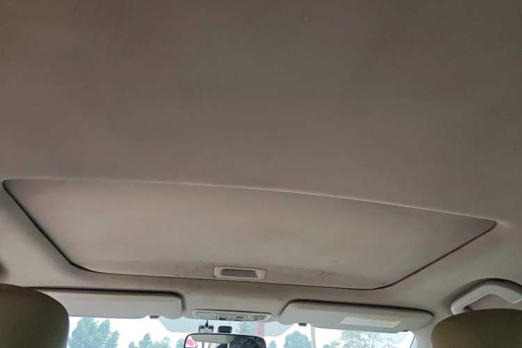 Used Honda Civic 2012 1.8L automatic luxury edition