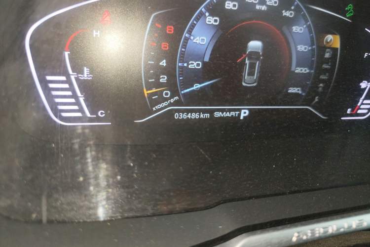 Used Dongfeng Aeolus AX7 2022 Mach Edition 1.5T DCT DF41 Odometer Close Up