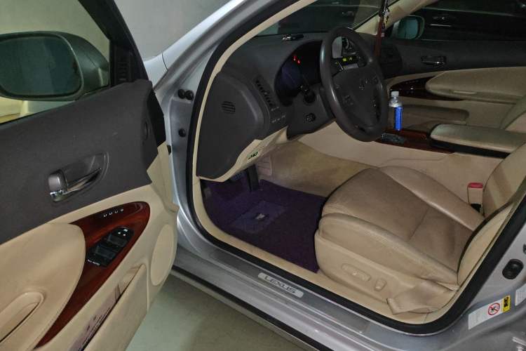 Used Lexus GS 2010 300
