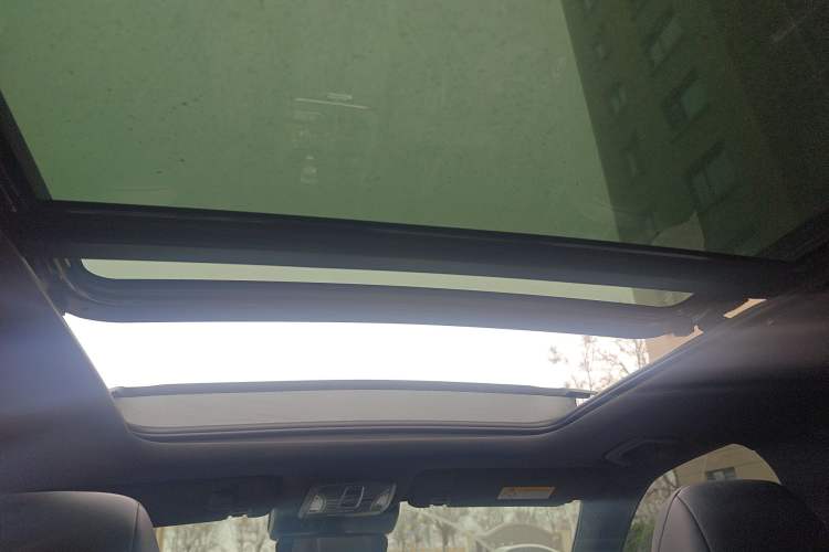 Used GAC Trumpchi GS8 2022 Double-Energy Series 2.0TM Four-Wheel Drive Premium Edition (7 Seats) Headliner