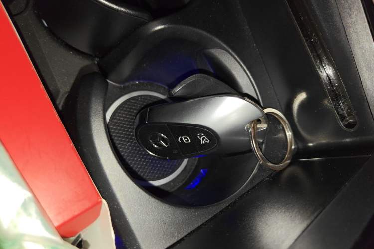 Used Mercedes-Benz GLC 2023 GLC 300 L 4MATIC Dynamic Edition 5-seater Interior 1