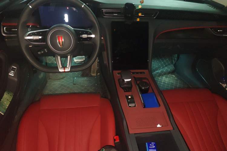 Used Hongqi H6 2024 2.0T ZhiMei Edition