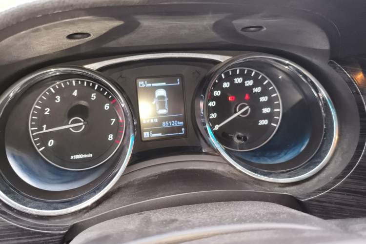 Used Baojun 730 2016 1.5L Manual Comfort Version 7 Seats China V Emission Standard Instrument Cluster