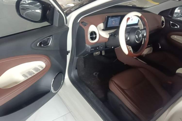 Used Wuling Bingo 2023 333km Enjoy+ Version
