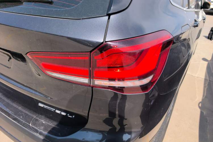 Used BMW X1 2021 sDrive25Li Leading Model Exterior 3