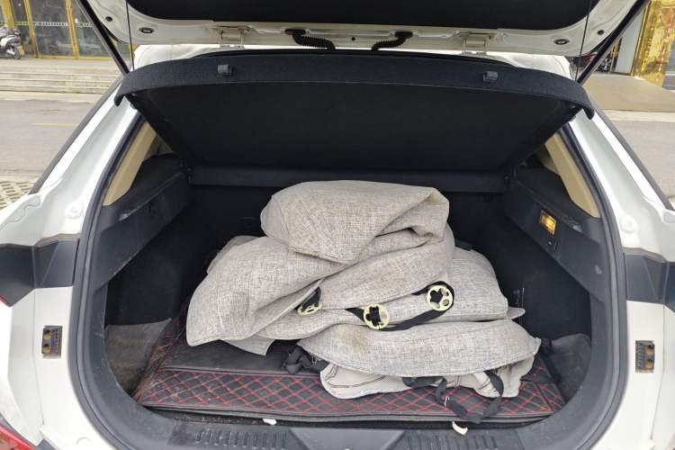 Used Bestune T77 2020 PRO 280 TID Automatic Luxury Model Trunk