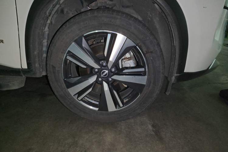 Used Nissan X-Trail 2023 e-POWER Ultra-Hybrid Dual-Motor All-Wheel-Drive Supreme Edition Right Front Wheel Hub