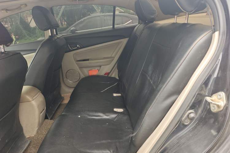 Used Bestune B50 2013 1.6L automatic luxury version