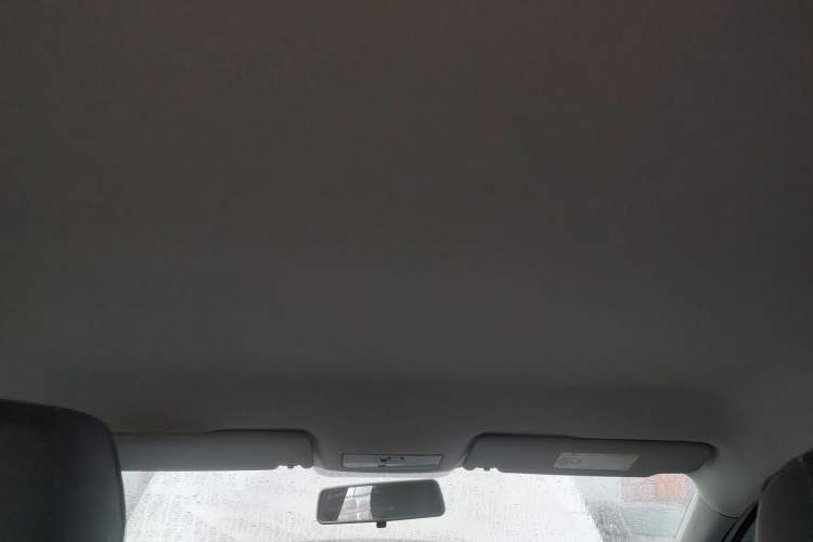 Used Volkswagen Jetta 2015 1.6L Manual Fashion Edition