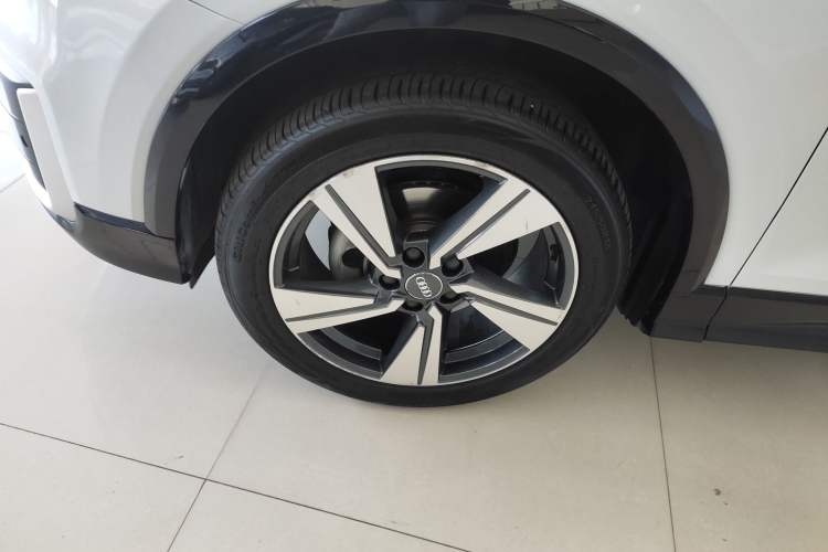 Used Audi Q2L 2018 35 TFSI Fashion Dynamic Version China VI Emission Standard
