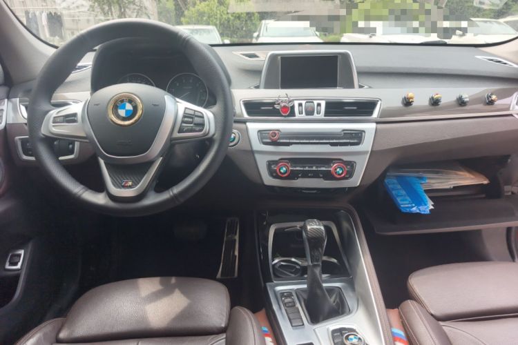 Used BMW X1 2018 sDrive18Li Luxury Model Center Console