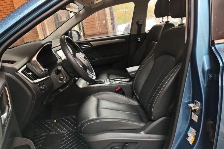 Used Roewe RX5 2020 20T Automatic 4G Connect Superior Flagship Edition Left Front Seat