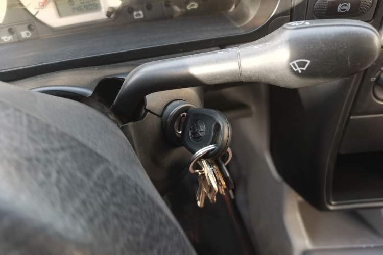 Used Volkswagen Jetta 2005 CIF Partner Vehicle Key