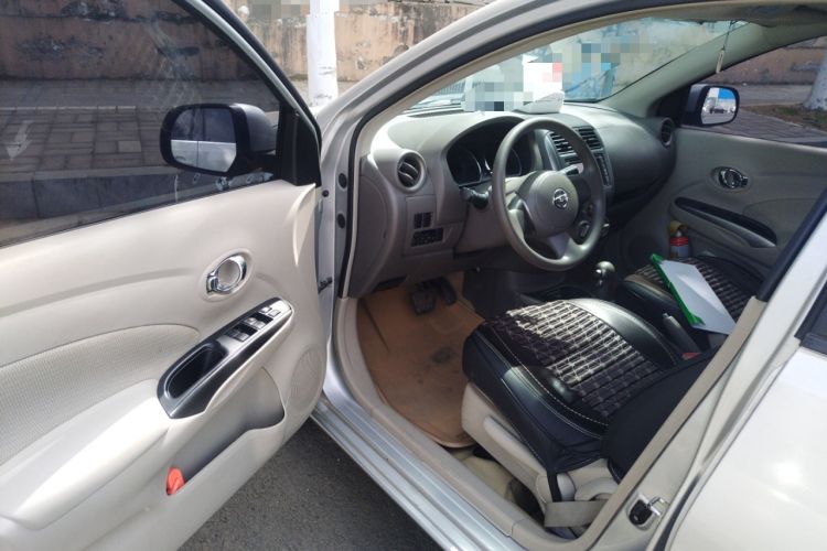 Used Nissan Sunny 2011 1.5XL CVT Luxury Edition Driver Seat