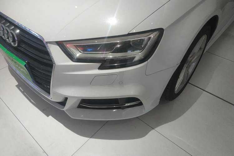 Used Audi A3 2019 Limousine 35 TFSI Fashion Edition China VI Emission Standard