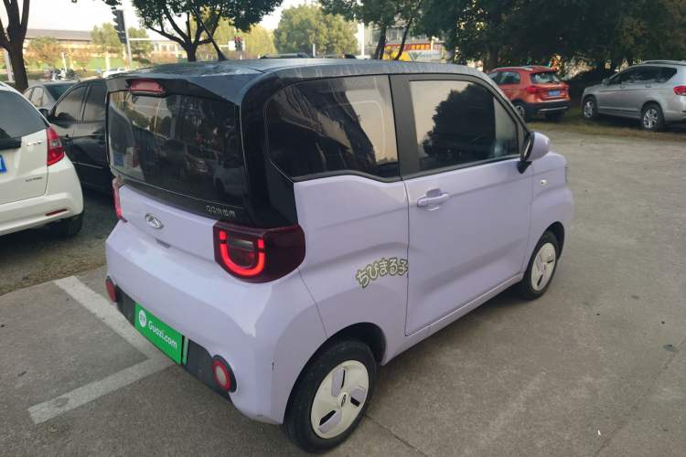 Used Chery QQ Ice Cream 2023 120km Ice Cream-Type Lithium Iron Phosphate Rear Right 45 Deg