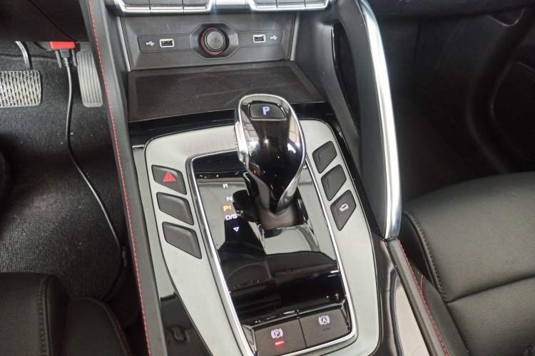 Used MG Pilot 2021 300TGI Automatic Two-Wheel Drive Fuel-Efficient Luxury Edition