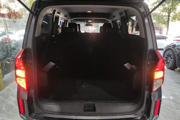 Used Wuling Zhengcheng 2021 1.5T Manual Luxury Version
