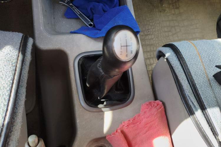 Used FORTHING Lingzhi 2016 V3 1.5L 7-Seater Comfort Model China V Standard