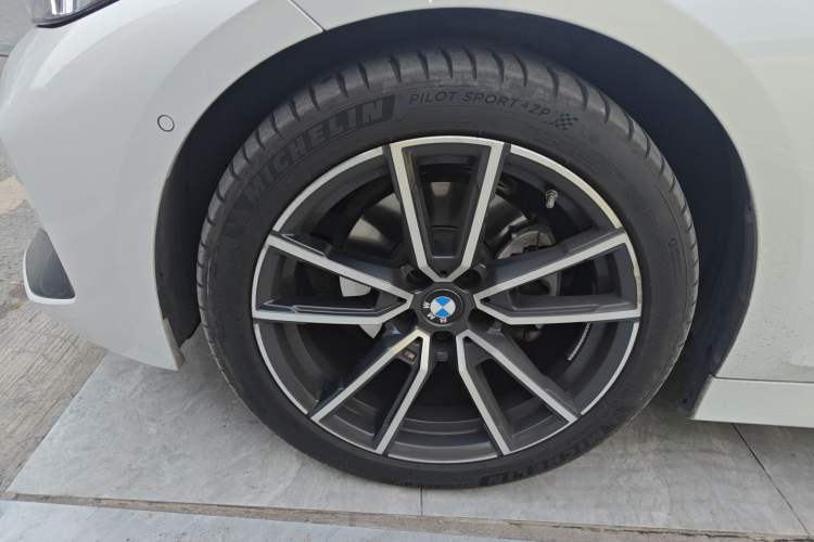 Used BMW 3 Series 2025 325Li M Sport Package
