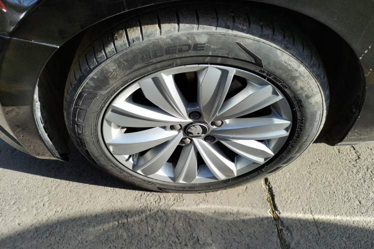 Used Skoda Superb 2016 TSI280 DSG Advanced Edition
