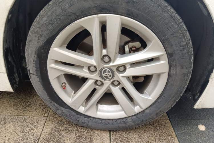 Used Toyota Levin 2022 Facelift TNGA 1.5L CVT Progressive Edition Right Front Wheel Hub