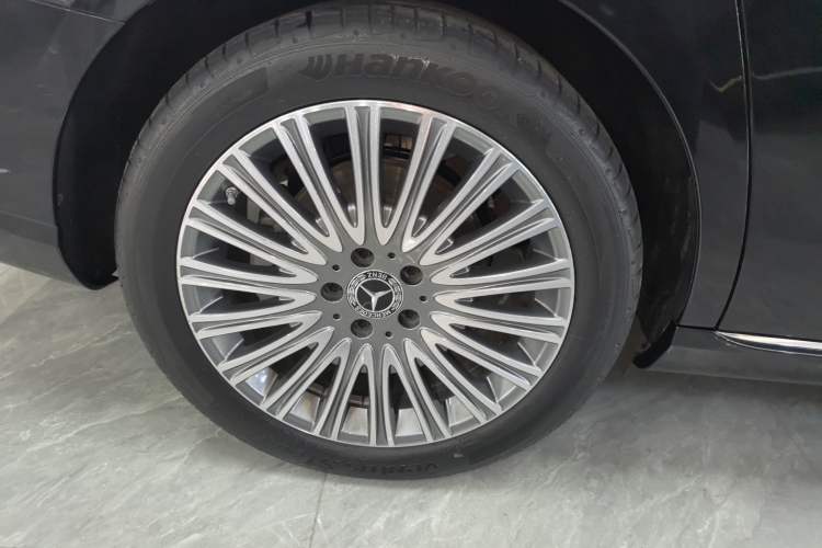 Used Mercedes-Benz E-Class 2023 E 300 L Stylish Model
