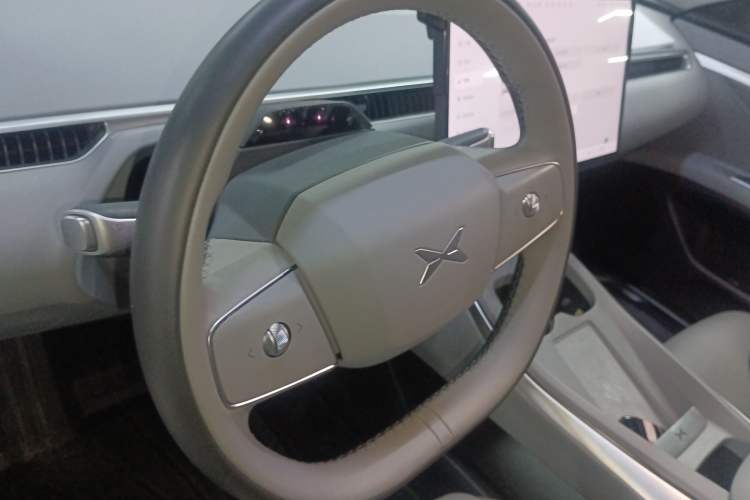 Used XPeng MONA M03 2024 620 with Ultra-Long Range