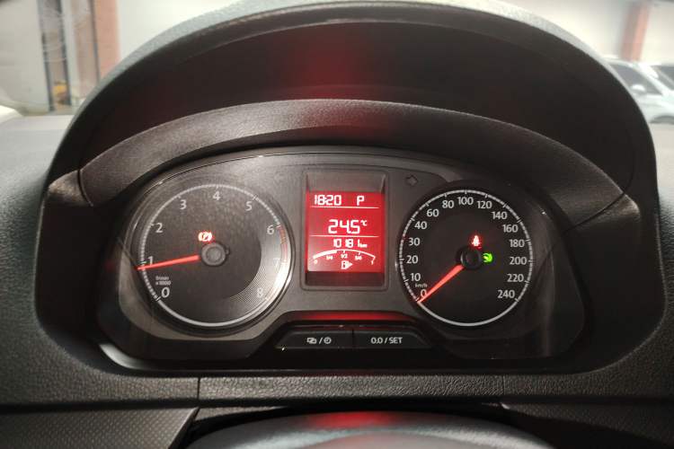 Used Volkswagen Jetta 2017 1.5L Automatic Fashion Model