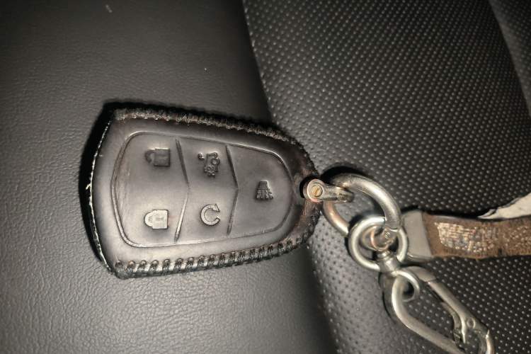 Used Cadillac XT6 2021 2.0T 7-Seater Four-Wheel Drive Luxury Version Vehicle Key