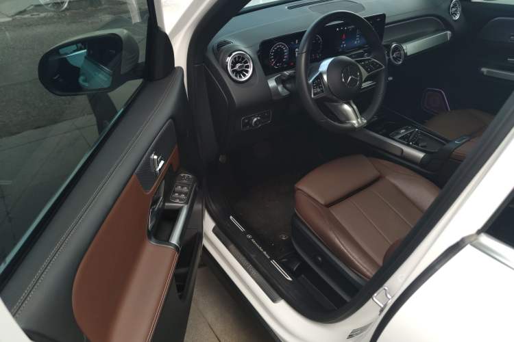 Used Mercedes-Benz GLB 2024-Year Restyled GLB 200 Dynamic Edition