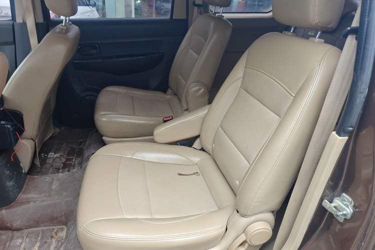 Used Wuling Hongguang 2014 1.5L S Standard Version