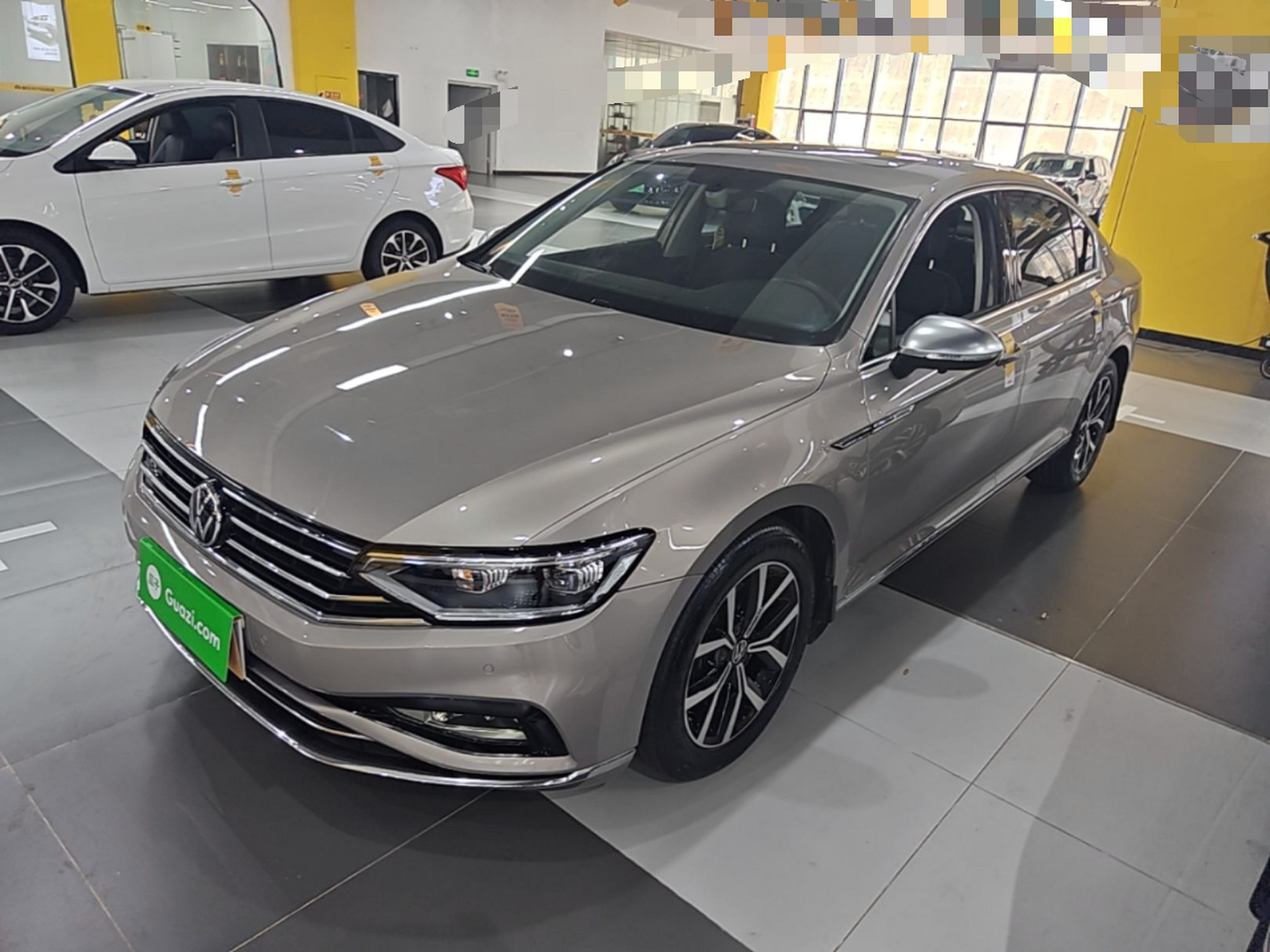 Sous le capot