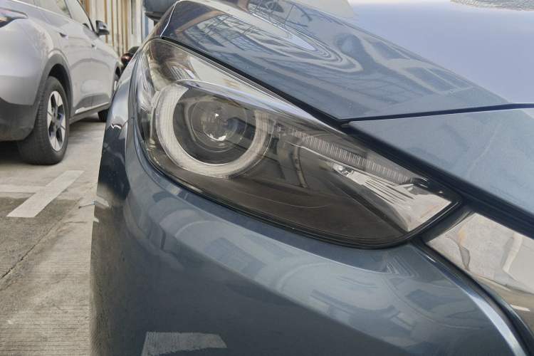 Used Mazda Mazda 3 Axela 2017 Sedan 1.5L Automatic Luxury Model Emission Standard China V