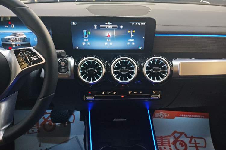 Used Mercedes-Benz GLB 2024 GLB 220 4MATIC