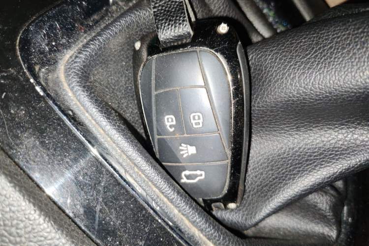 Used Soueast DX3 2018 1.5L Manual Luxury Model
