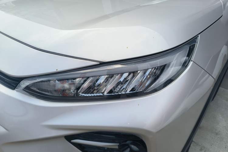 Used Toyota Wildlander 2020 2.0L CVT 4x4 Luxury Edition Left Front Headlight
