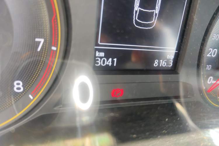 Used Volkswagen Lavida 2019 1.5L Automatic Fashion Edition China VI Odometer Close Up