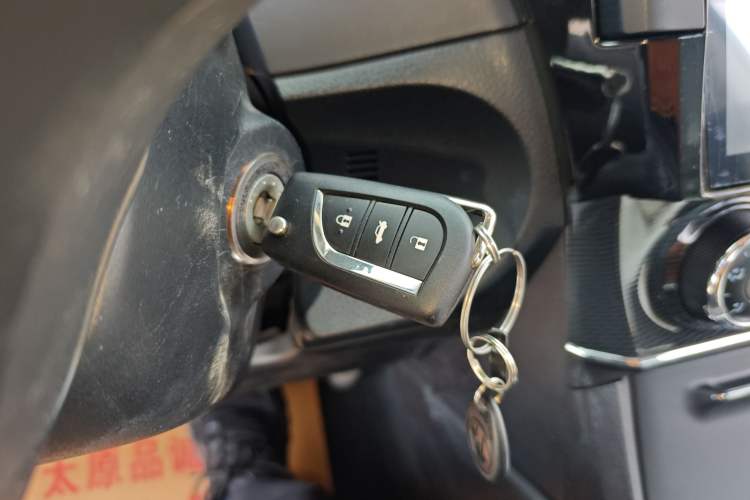 Used Toyota Corolla 2014 1.6L CVT GL-i Leather Edition Interior 1